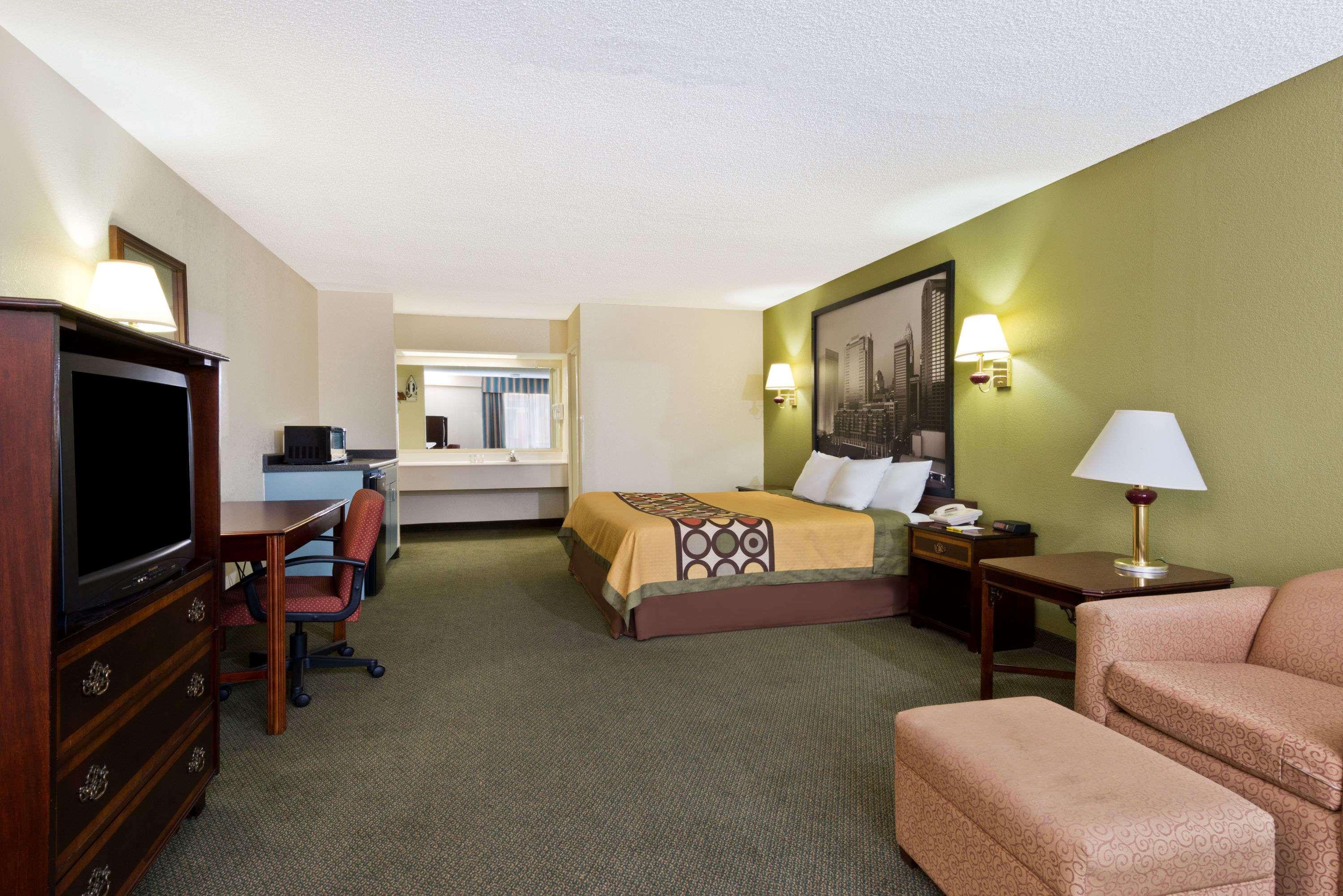 Super 8 By Wyndham Huntersville/Charlotte Area מראה חיצוני תמונה